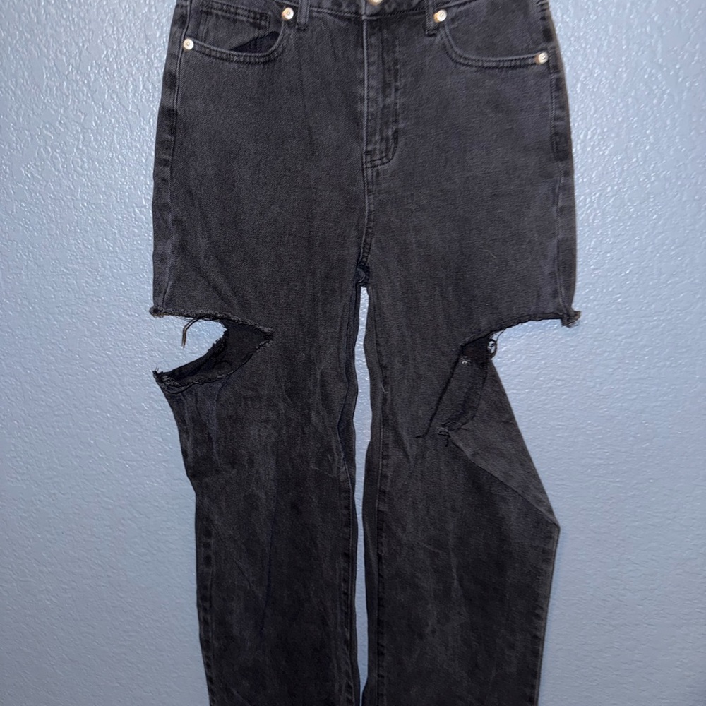 Forever 21 Black Straight-Leg Jeans with Knee Cutouts